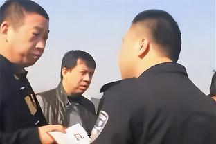 杨毅：就goat而言乔丹目前对詹姆斯占据明显优势 他俩史上唯二